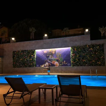 Hotel La Miel *