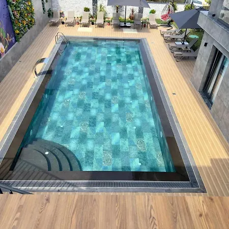 Hotel La Miel *