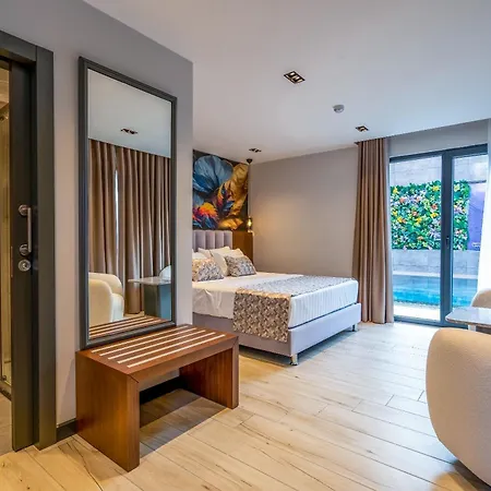 La Miel Hotel