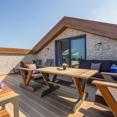La Miel Hotel