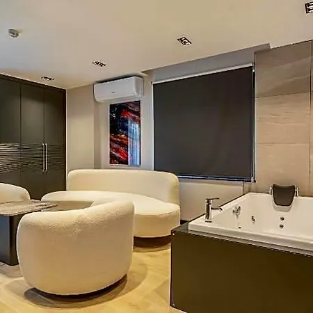 Hotel La Miel *